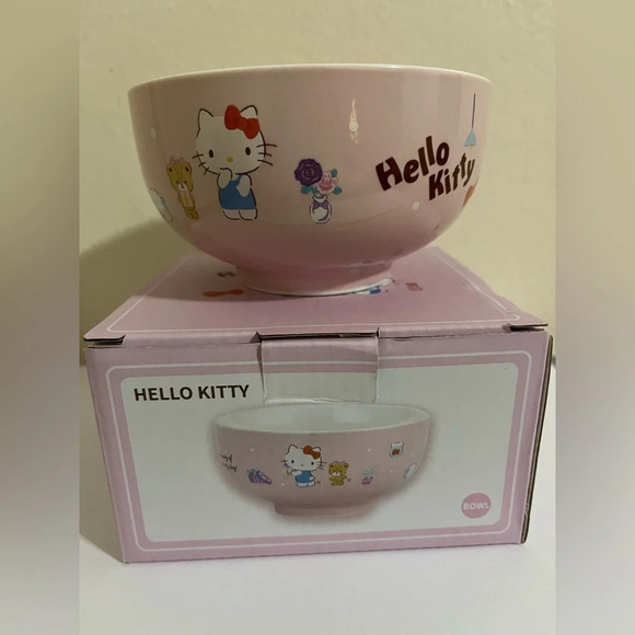 Hello Kitty Dessert/Snack Ceramic Bowl - Picture 2 of 9
